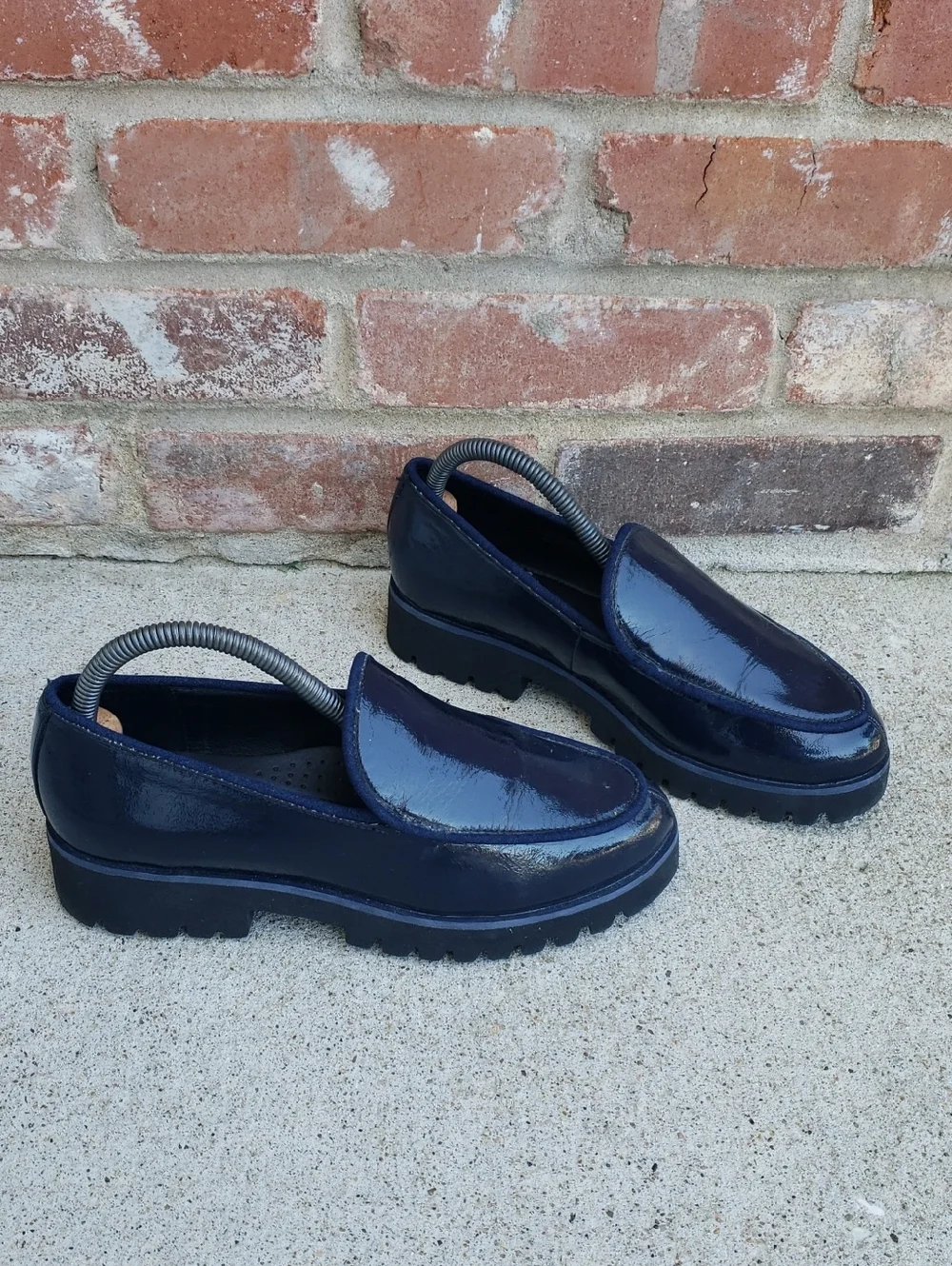Donald Pliner Eclipse Dark Blue Patent Leather Loafers Shoes Size 6 Old Money